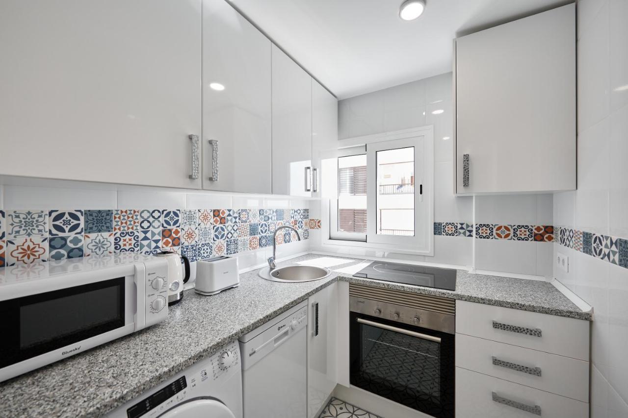Las Palmeras 15A Appartement Benidorm Buitenkant foto